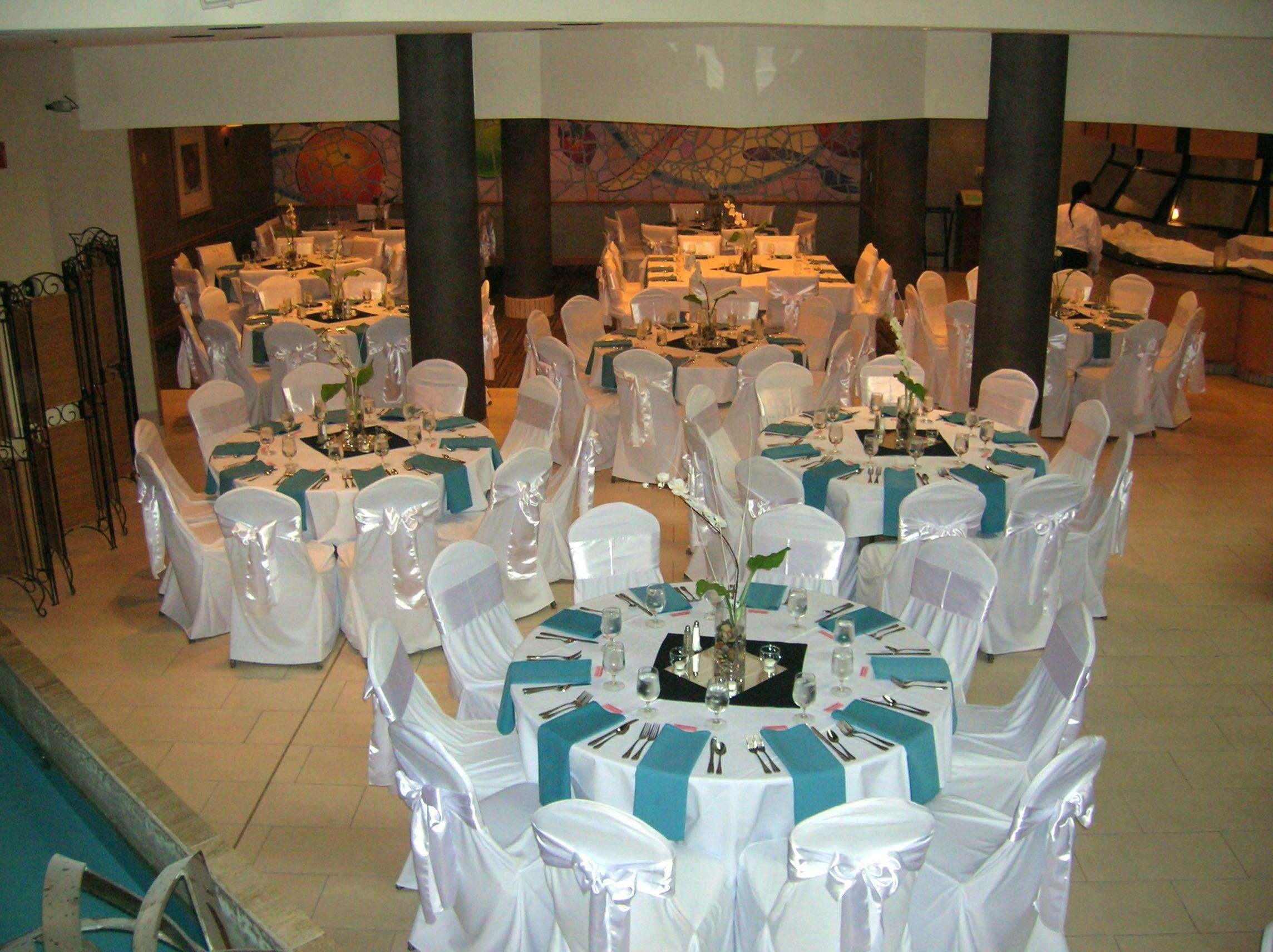 Embassy Suites By Hilton Kansas City Overland Park Restaurant foto